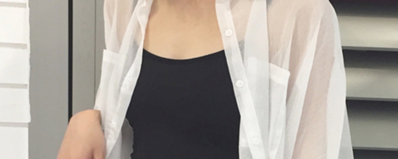 比較透的白色衣服穿什么內(nèi)衣 比較透的白色衣服穿什么內(nèi)衣