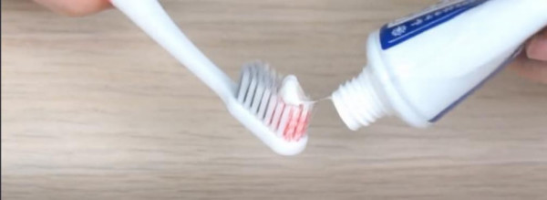手表臟了怎么清洗干凈橡膠
