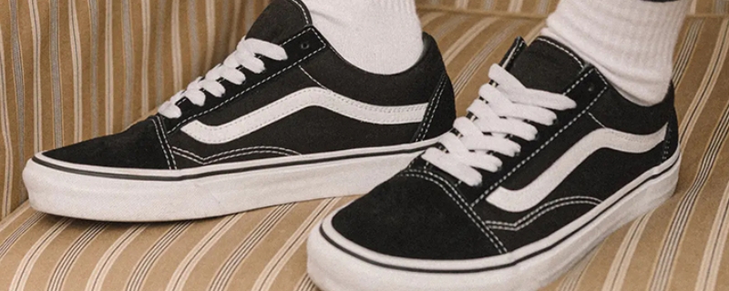 vans后標(biāo)掉漆正常么 vans后標(biāo)掉漆正常么