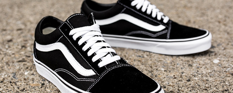 vans后標(biāo)掉漆正常么 vans后標(biāo)掉漆正常么