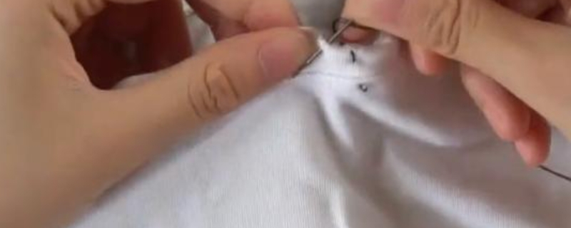 衣服的領(lǐng)口太大了應(yīng)該怎么辦