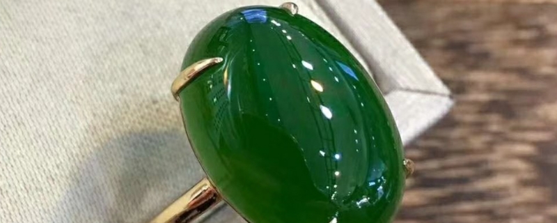和田玉菠菜綠屬于什么等級(jí) 和田玉菠菜綠屬于什么等級(jí)