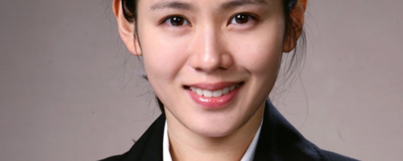 去拍身份證照片要穿什么顏色的衣服 去拍身份證照片要穿什么顏色的衣服