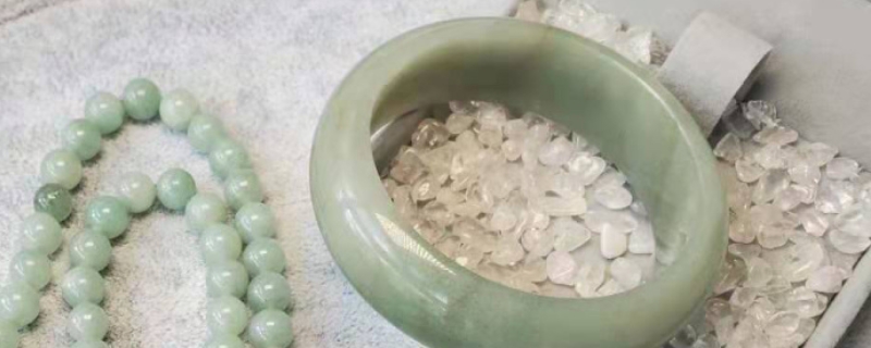 余太翠是玉嗎 余太翠是玉嗎