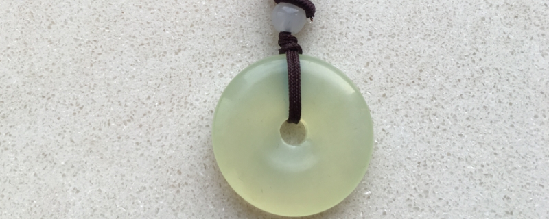 岫玉用油養(yǎng)還是用水養(yǎng) 岫玉用油養(yǎng)還是用水養(yǎng)