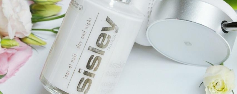 過期的乳液可以擦腿嗎 過期的乳液可以擦腿嗎