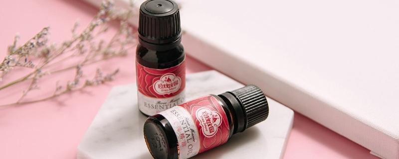 護(hù)膚精油的使用方法 護(hù)膚精油的使用方法