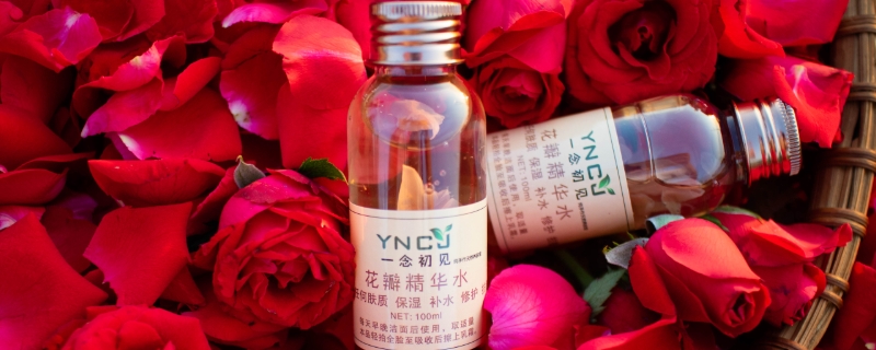 玫瑰水可以當爽膚水嗎 玫瑰水可以當爽膚水嗎