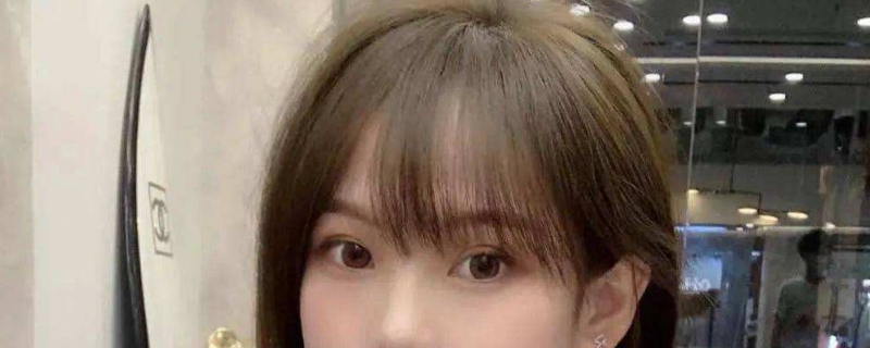 怎樣讓劉海蓬松有弧度 怎樣讓劉海蓬松有弧度