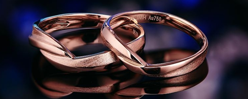 求婚戒指和結(jié)婚戒指是同一個嗎 求婚戒指和結(jié)婚戒指是同一個嗎