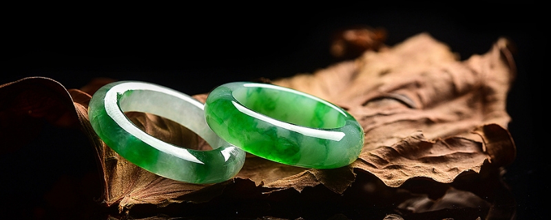 翡翠怎樣進(jìn)行挑選呢？