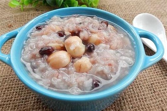 芡實怎么煮爛，清水浸泡文火溫煮即可
