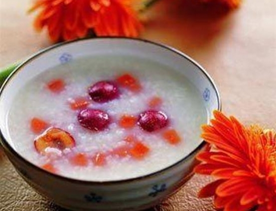 木棉花的藥用價值：清熱解毒，健脾養(yǎng)胃