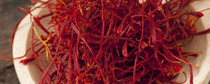 紅花和藏紅花的區(qū)別 紅花和藏紅花的區(qū)別